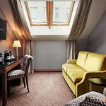 Cosmopolitan 5* Praga