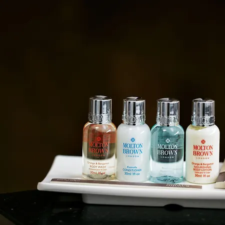 코스모폴리탄 5*