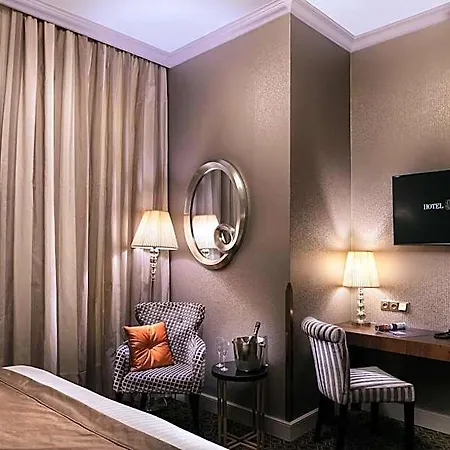 Hotel Cosmopolitan 5*