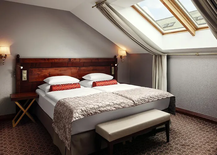 Cosmopolitan Hotell 5*