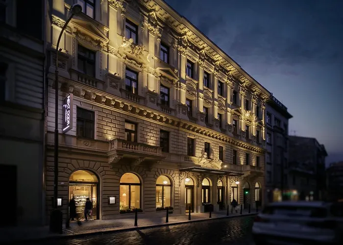 Cosmopolitan Hotell 5*